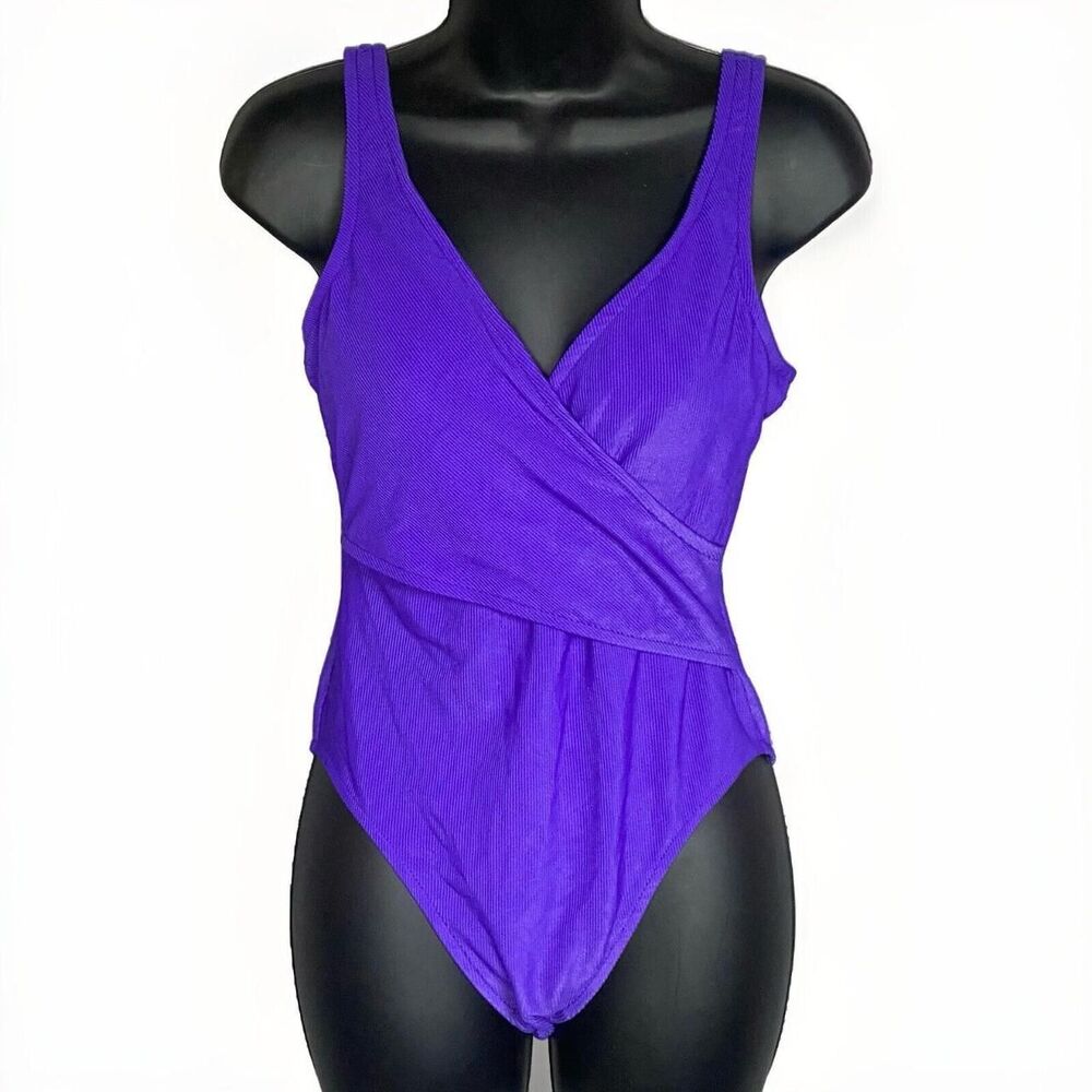 Vintage Bathing Suit Shell Beach One Piece Purple Crossover Front Ribbed L